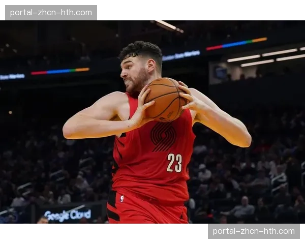 赛前报道：开拓者调整首发，意在提升对阵灰熊时的侧翼传球流畅性