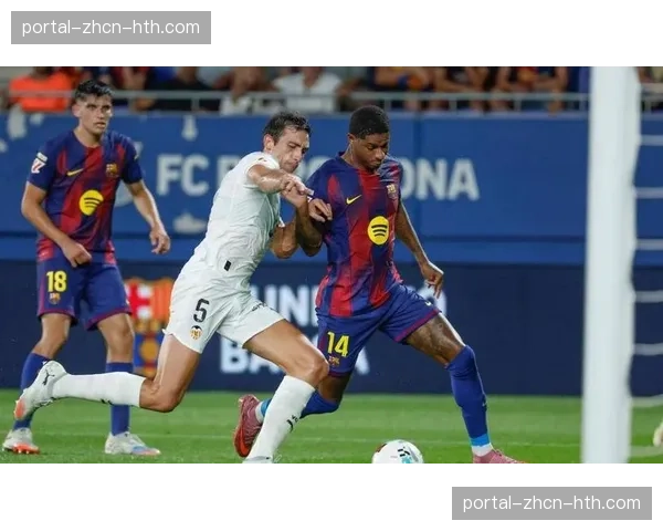 西甲第31轮:巴萨5-0大胜格拉纳达,拉菲尼亚两射一传 西甲第31轮:巴萨5-0大胜格拉纳达,拉菲尼亚两射一传